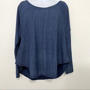 Cloth & Stone. Ladies Size Medium Blue Top